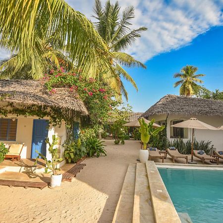 Badolina Bungalows Нунгви Екстериор снимка