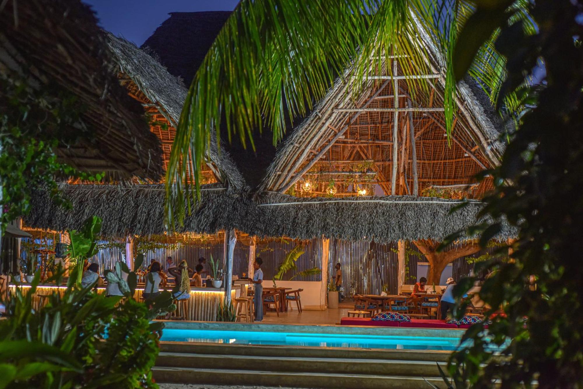 Badolina Bungalows Нунгви Екстериор снимка