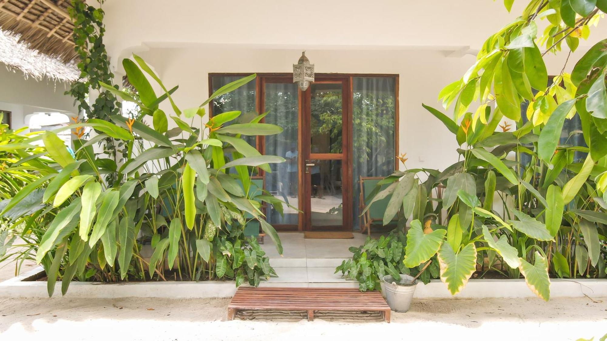 Badolina Bungalows Нунгви Екстериор снимка
